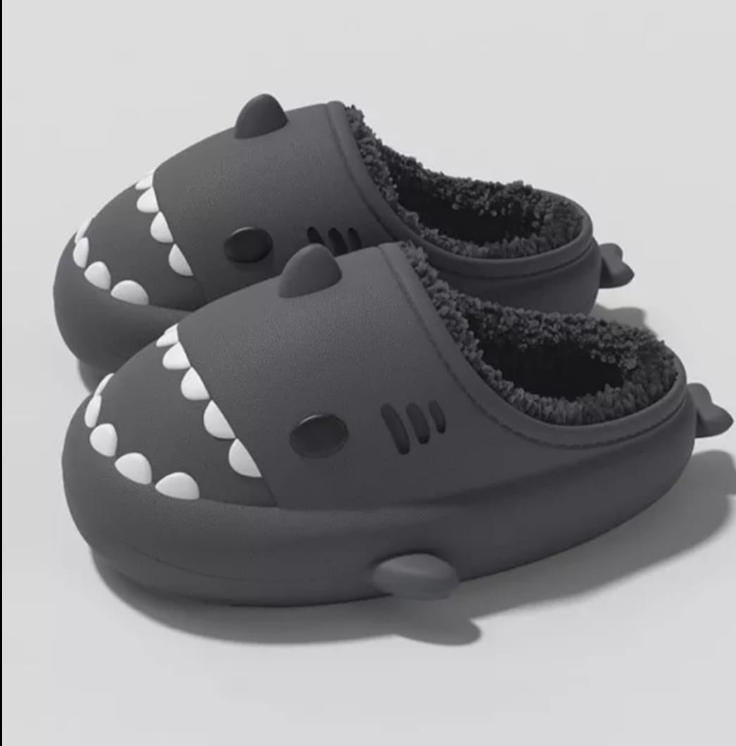 Black winter shark clogs for adults with warm plush lining