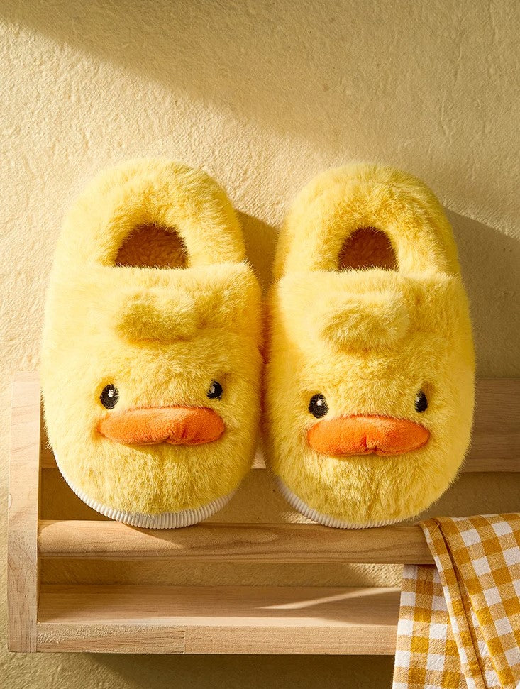 Yellow chick fluffy slippers for kids – cozy indoor lifestyle